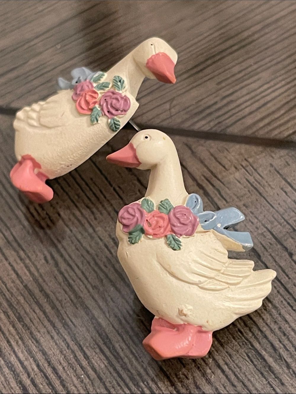 Vintage 1980s or 1990s Country-Style Goose Earrings Porch Goose Silly Goose - Picture 15 of 16